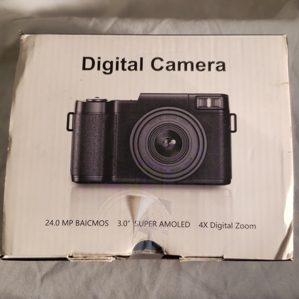 Digital camera